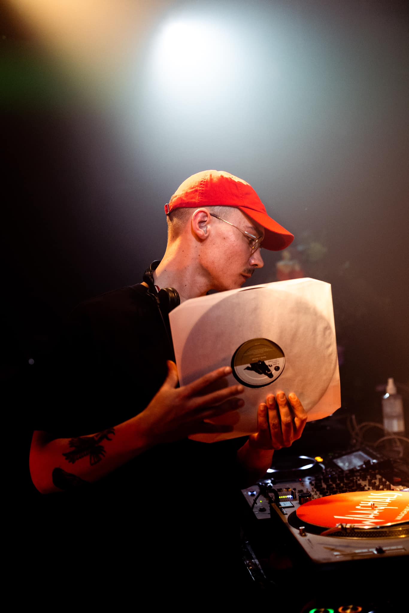 LLOSS invites DJ AYA, ALIS, Yiming Xia &amp; MRT, gemaakt door Klub LLOSS