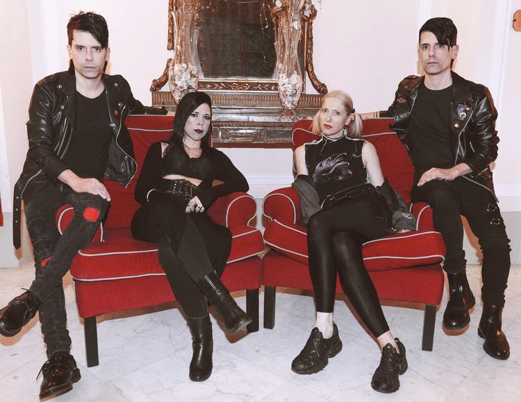 Promo van Dance and Kill, gemaakt door Ellen Allien, in opdracht van Ellen Allien