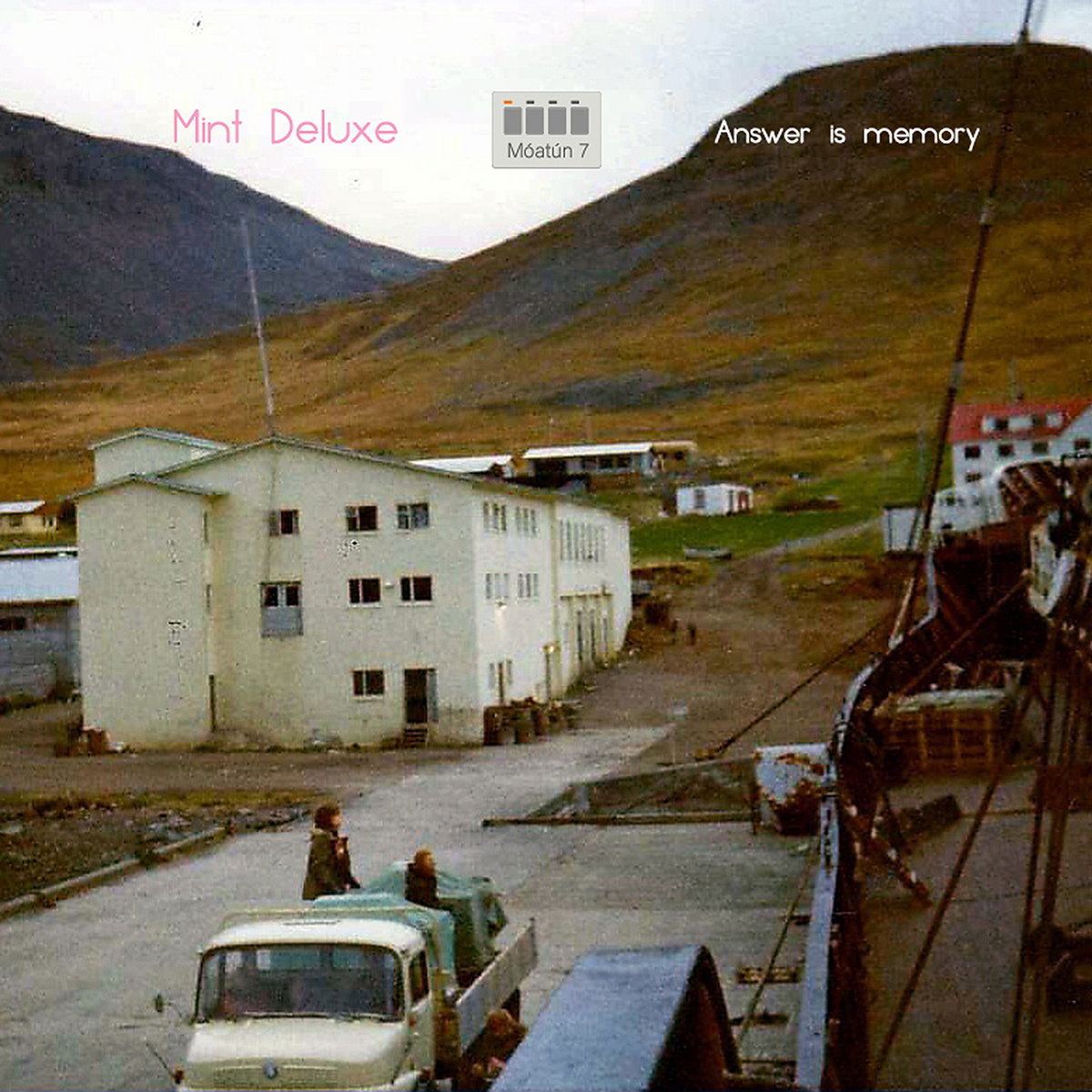 Artwork van Answer is memory, in opdracht van Mint Deluxe