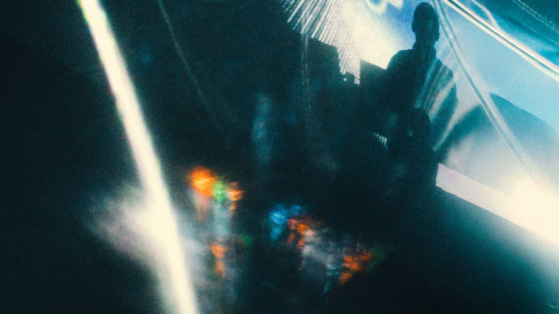 Max Cooper en Max Cooper, gemaakt door Willem Mevis, in opdracht van Ancienne Belgique