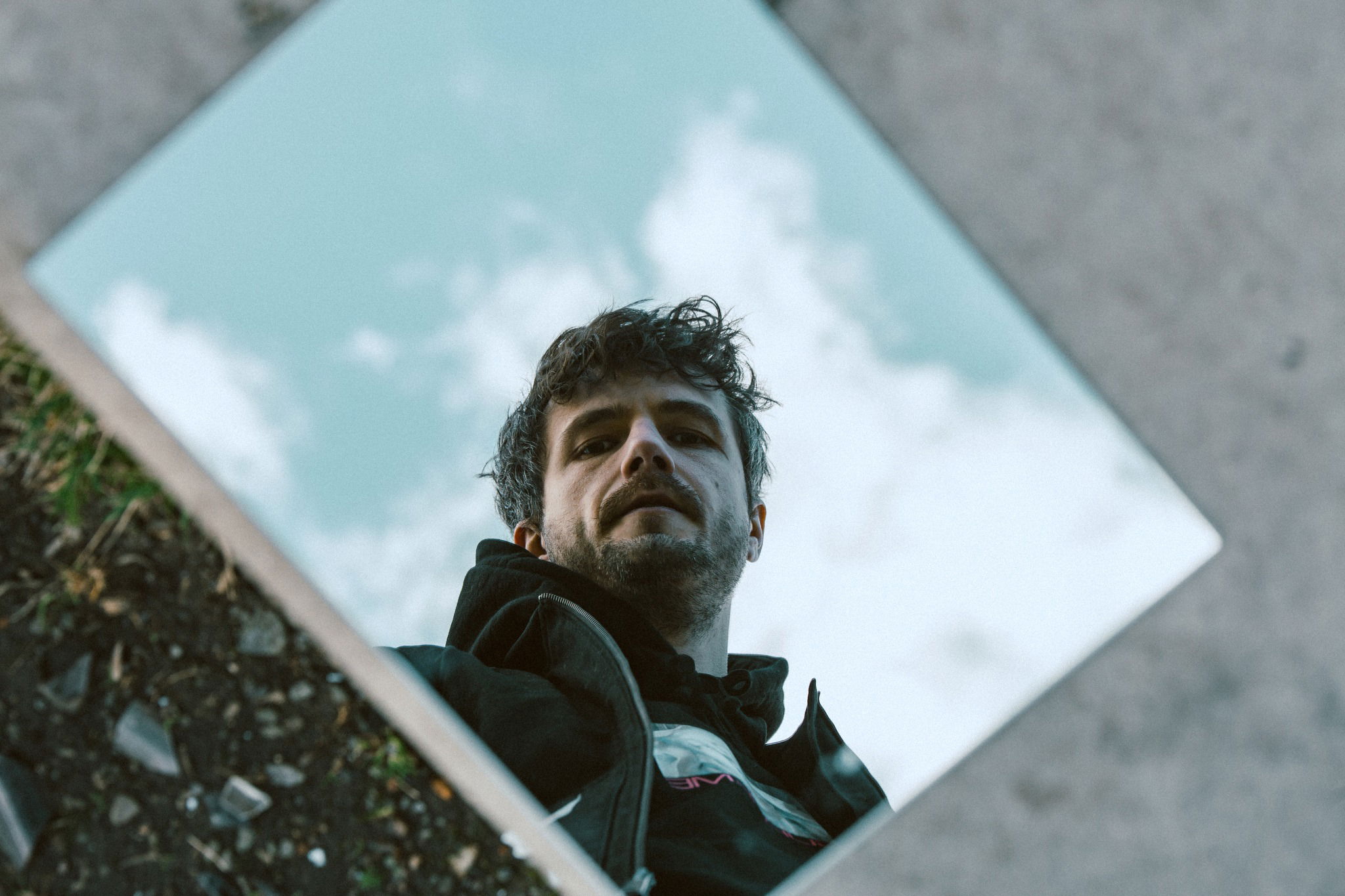 Artwork van MYH presents YOKOCHO横丁 + TOM GILBERT, in opdracht van MYH