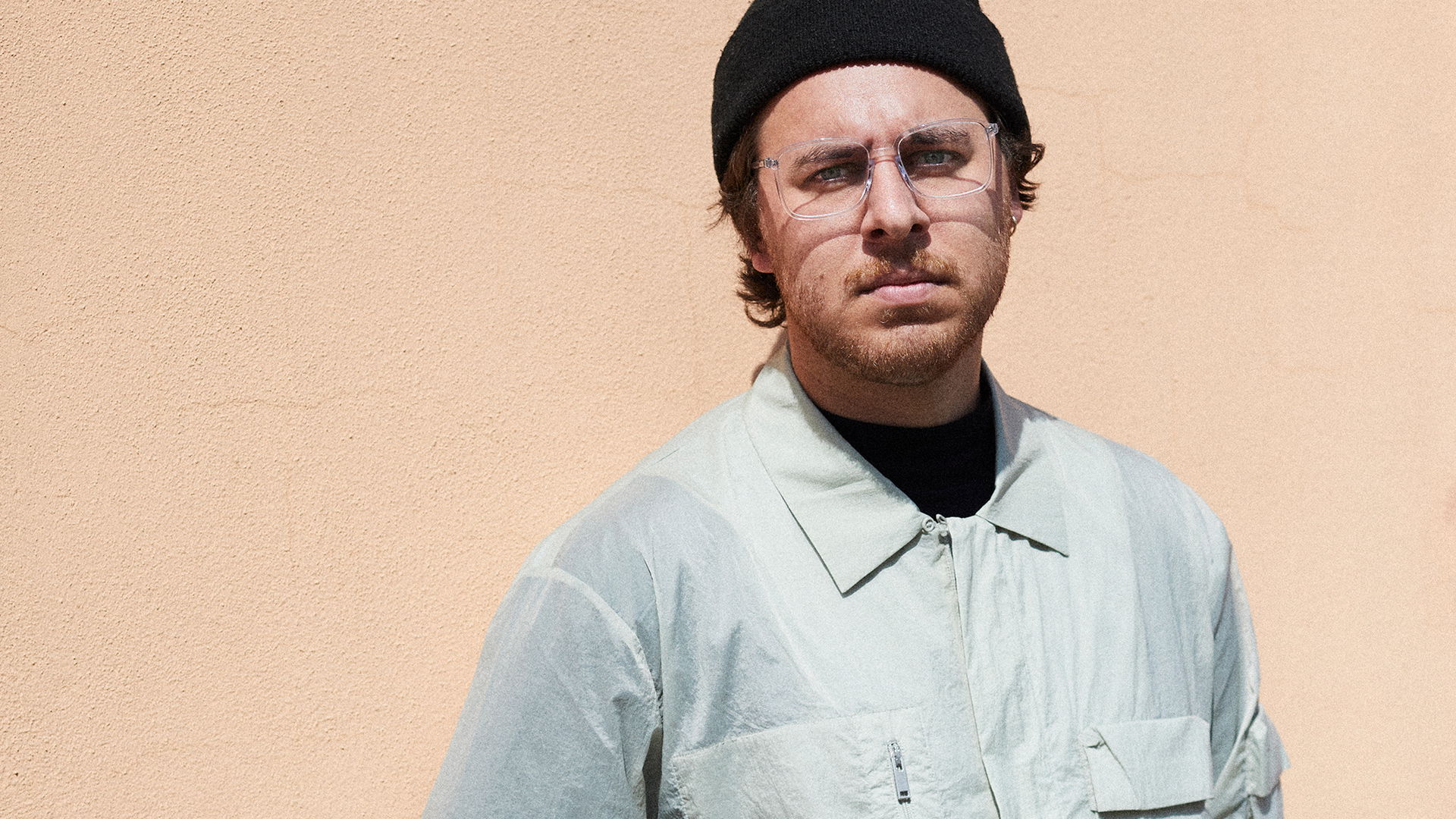 DJ Boring, gemaakt door Jake Turney