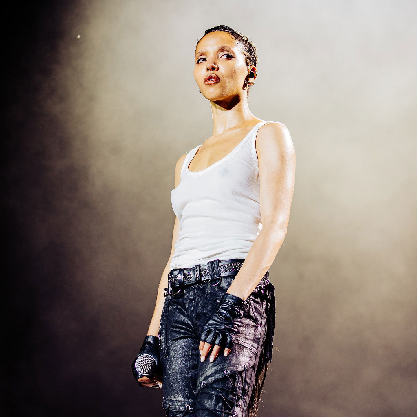 FKA twigs en Dour Festival 2025, gemaakt door Lucas Verbeke, in opdracht van Dour