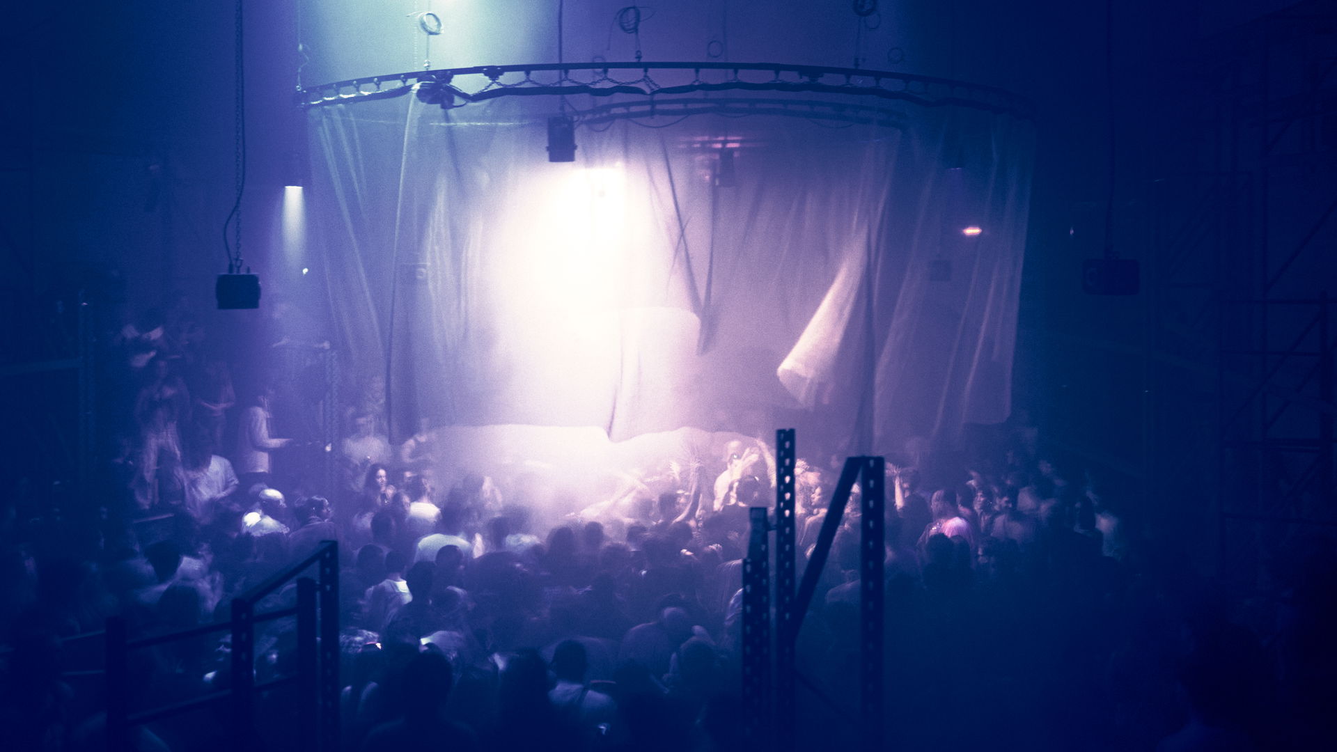 Horst Club curated by Ben UFO, gemaakt door Maryan Sayd, in opdracht van Horst