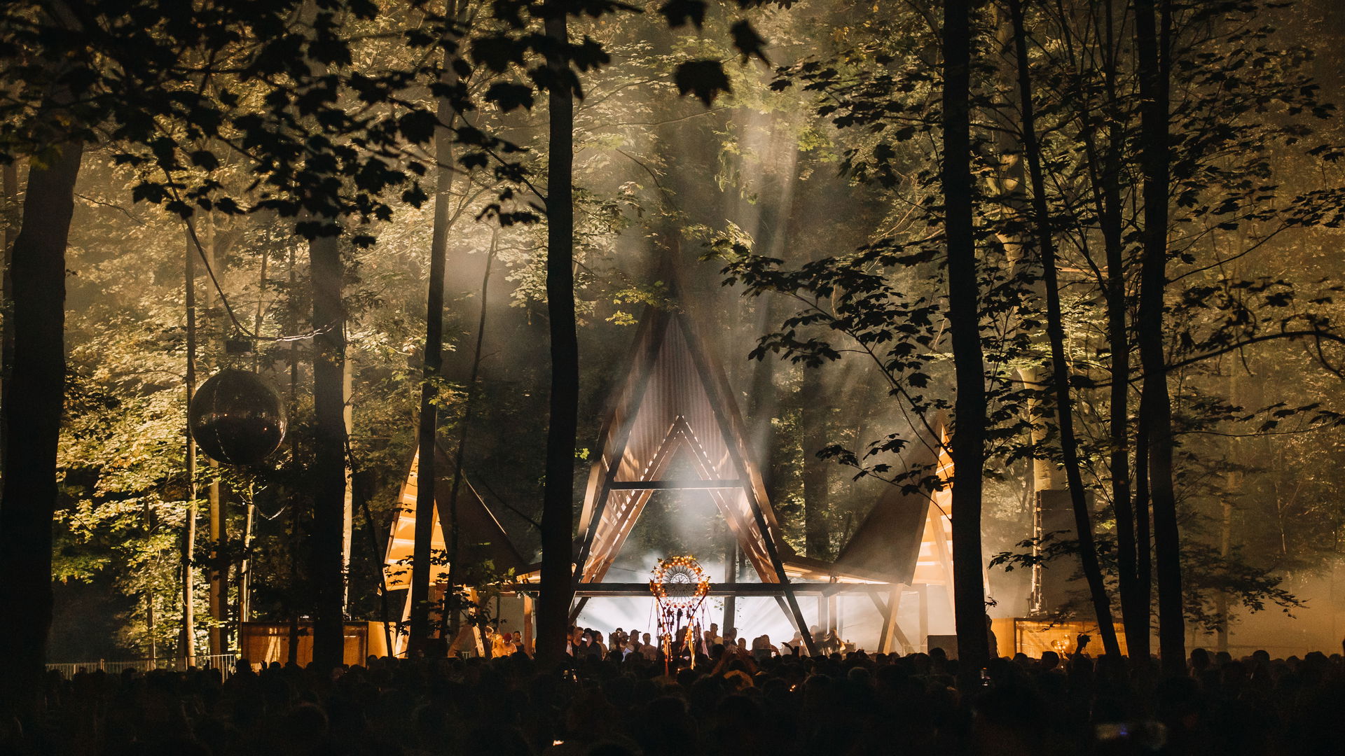 Voodoo Village Festival 2025, gemaakt door Fille Roelants, in opdracht van Voodoo Village