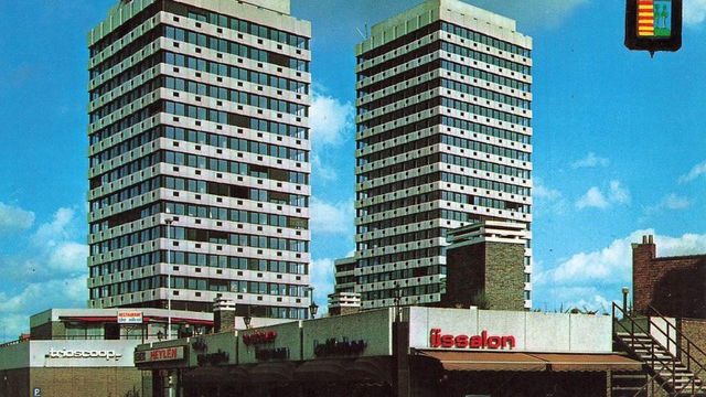 Artwork van Losbandig | David Vunk & séa - Lisa Korver - Faisal & Hyalyte, gemaakt door Losbandig