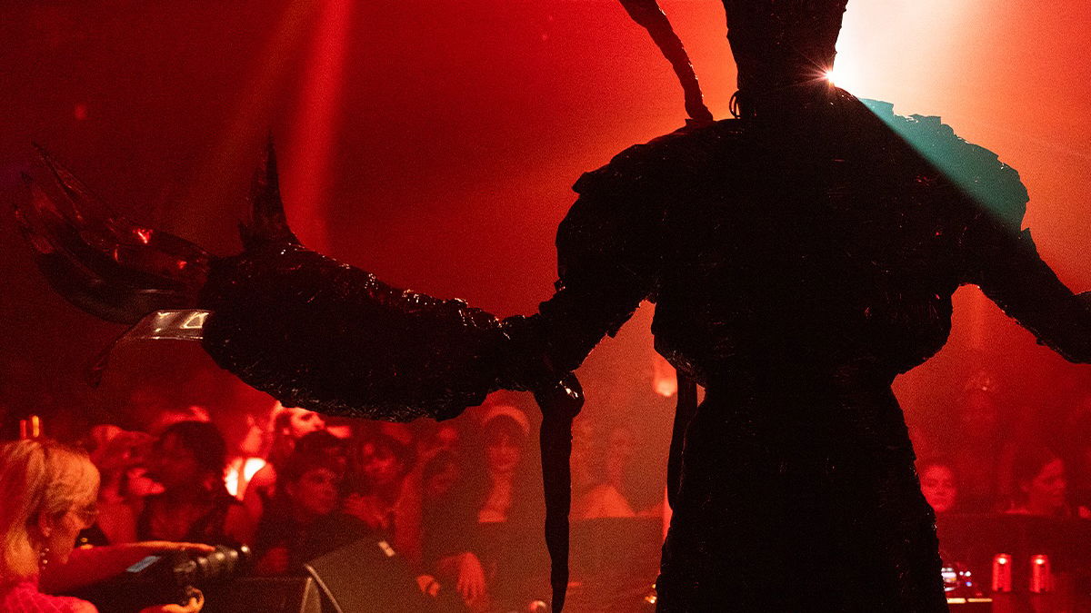 Send in the Clowns presents BOO!, gemaakt door Lorenzo Frison, in opdracht van Send In The Clowns