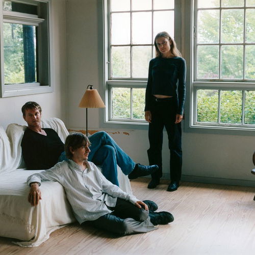 Promo van RUISKAMER: TLF Trio / Dylan Henner, in opdracht van VIERNULVIER en MIRY Concertzaal