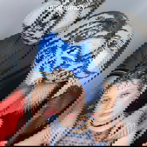 Promo van Kaat Van Stralen + Coup Dur at Café Charlatan, in opdracht van Democrazy en Café Charlatan