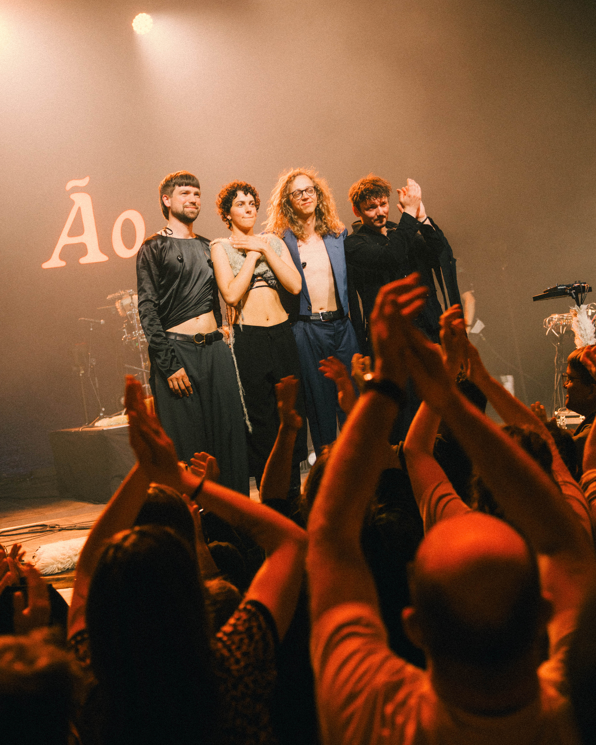 Ão en Ão, gemaakt door Willem Mevis, in opdracht van Ancienne Belgique