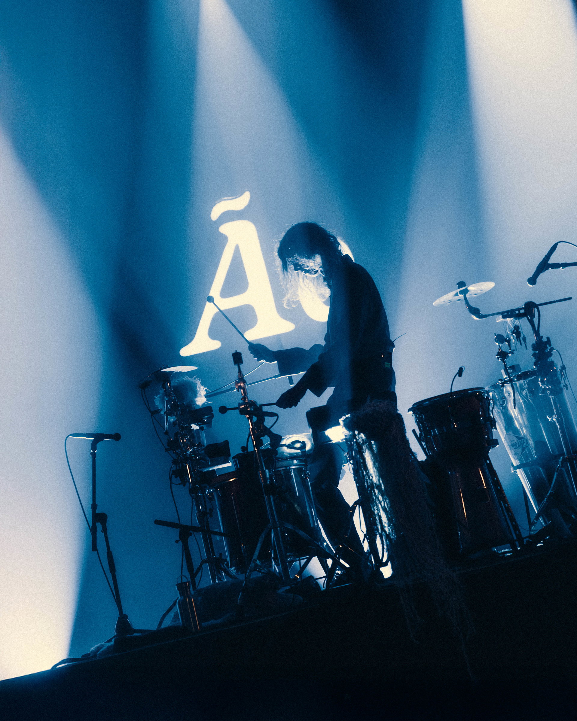 Ão en Ão, gemaakt door Willem Mevis, in opdracht van Ancienne Belgique