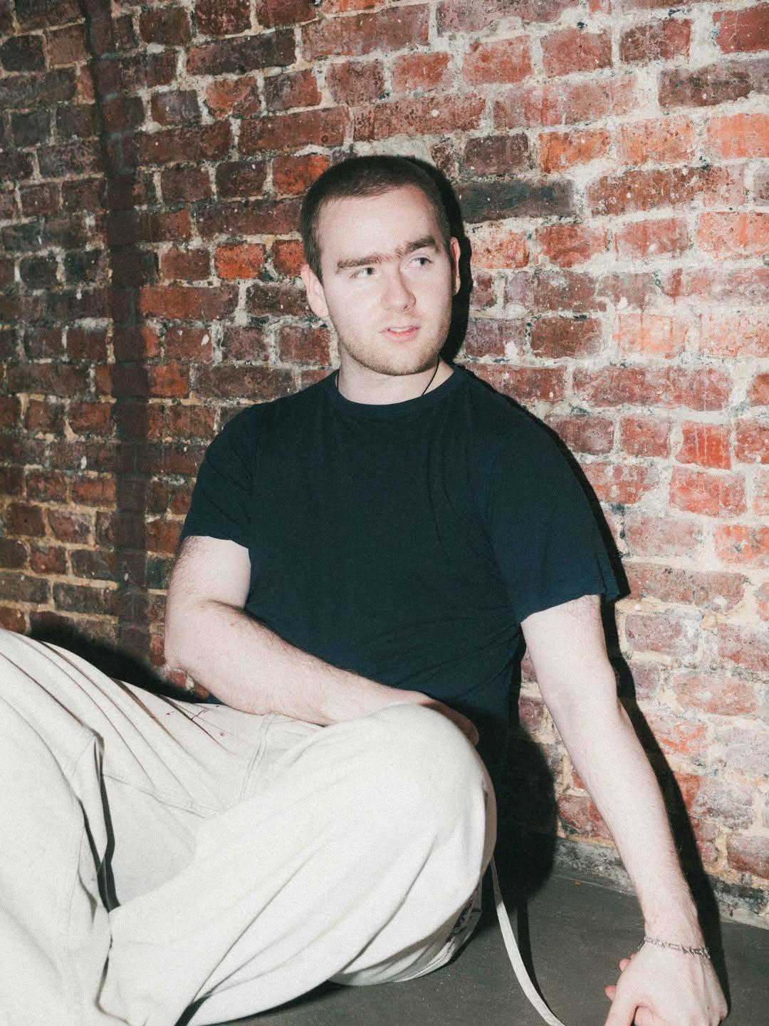 Mura Masa, gemaakt door Linde Stevens, in opdracht van Botanique