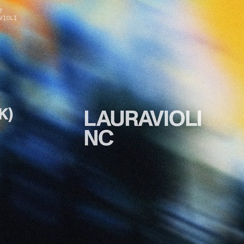 Promo van Traum Nacht: Y U QT, LAURAVIOLI, NC, in opdracht van Traum